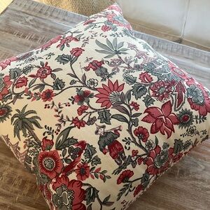Pottery barn 20x20 pillow cover only. Insert not included.